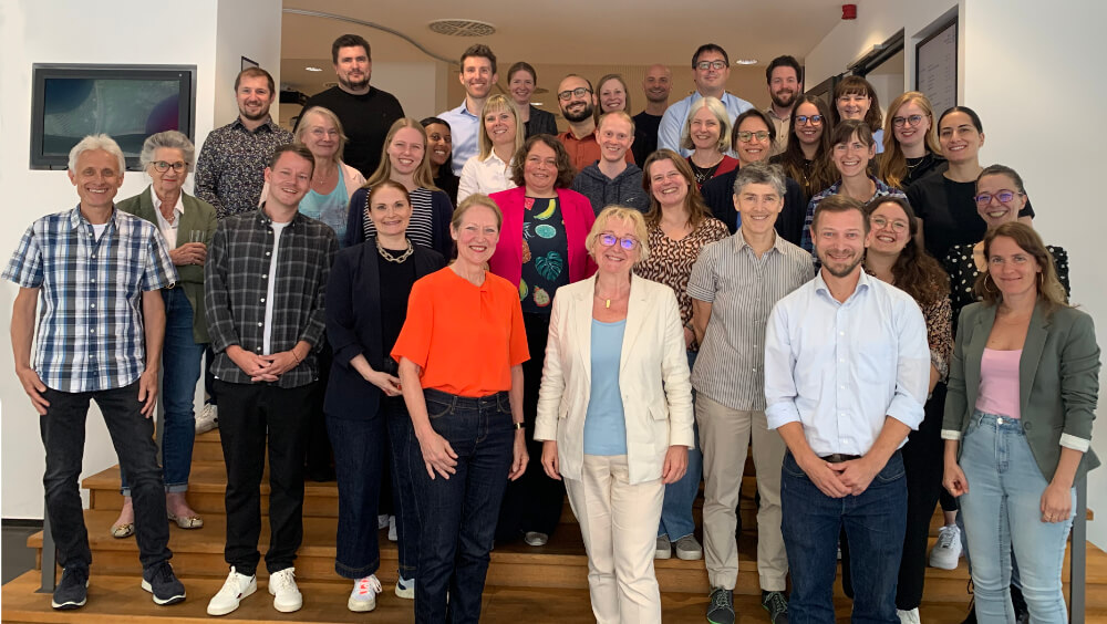 Gruppenbild mit Frau Bauer 2024.jpg